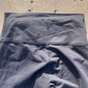 Black Women's Lululemon Leggings With Black Logo Medium